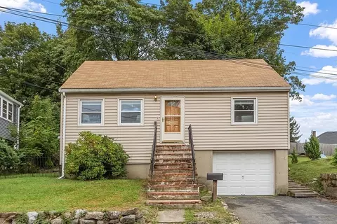16 Munroe St, Beverly, MA 01915
