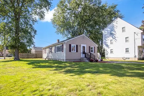 83 Hooper Rd, Dedham, MA 02026 photo 39