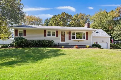 228 Cumberland Ave, North Attleboro, MA 02760