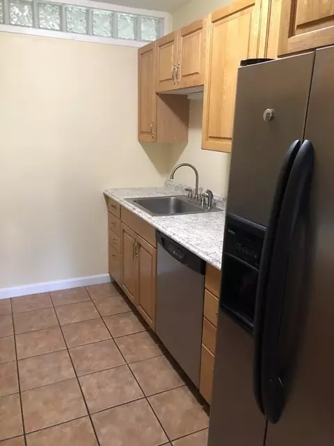 170 E Hadley Rd #92, Amherst, MA 01002 photo 3