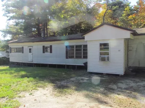 68 Acadia Rd # a, Gardner, MA 01440