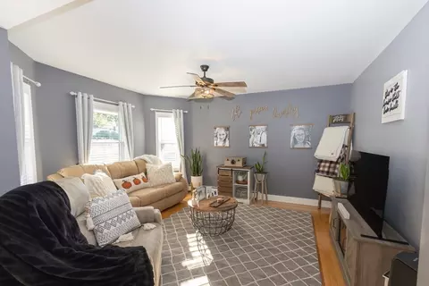 232 Rathgar St, Fall River, MA 02720 photo 10