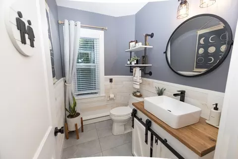 232 Rathgar St, Fall River, MA 02720 photo 12