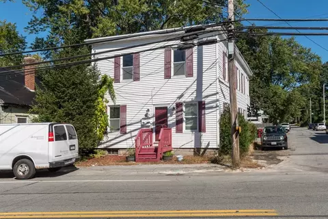 146 Woburn St, Lowell, MA 01852
