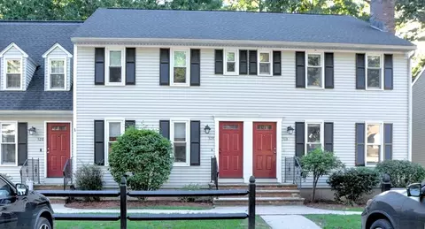 319 Wellman Ave #319, Chelmsford, MA 01863