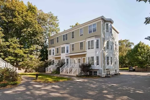 7 Louis Ter #7, Boston, MA 02124