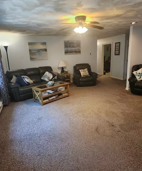 10 Dewey St, Saugus, MA 01906 photo 4