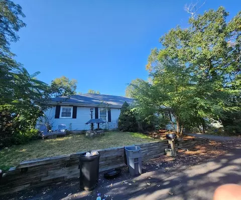 10 Dewey St, Saugus, MA 01906 photo 2