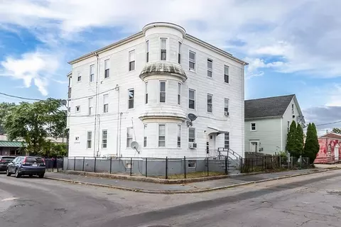 49 Division St, New Bedford, MA 02744