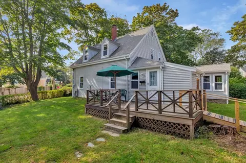 1050 Washington St, Gloucester, MA 01930 photo 4