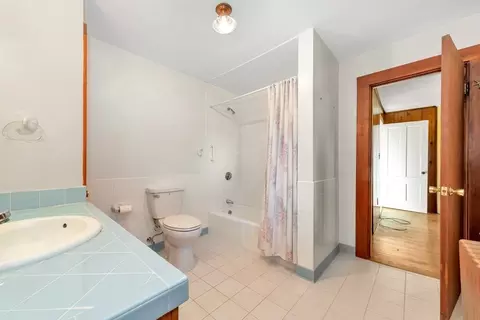 1050 Washington St, Gloucester, MA 01930 photo 24