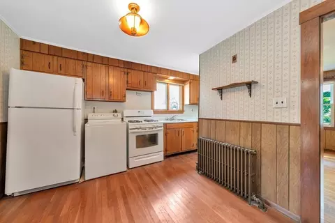 1050 Washington St, Gloucester, MA 01930 photo 8