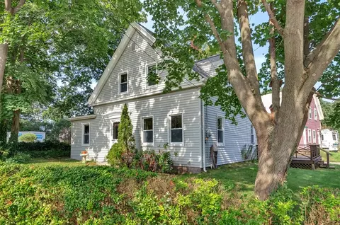 1050 Washington St, Gloucester, MA 01930
