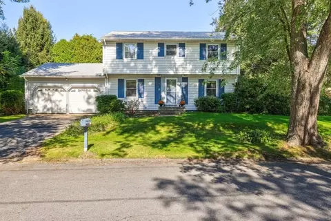 8 Winthrop St, West Boylston, MA 01583