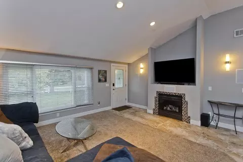 98 Greenwich Rd, Ware, MA 01082 photo 7