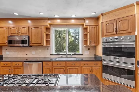83 Weldon Farm Rd, Rowley, MA 01969 photo 9