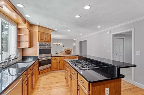 83 Weldon Farm Rd, Rowley, MA 01969 photo 11