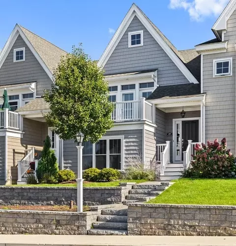 29 Sunflower Way, Plymouth, MA 02360