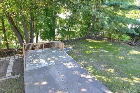 34 Bennett St, Hudson, MA 01749 photo 39