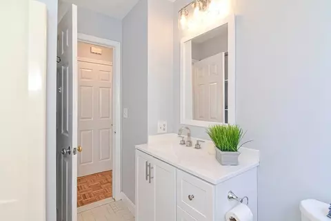 34 Bennett St, Hudson, MA 01749 photo 25