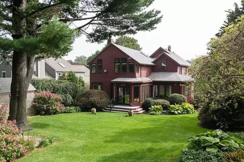 3 Fern St, Lexington, MA 02421