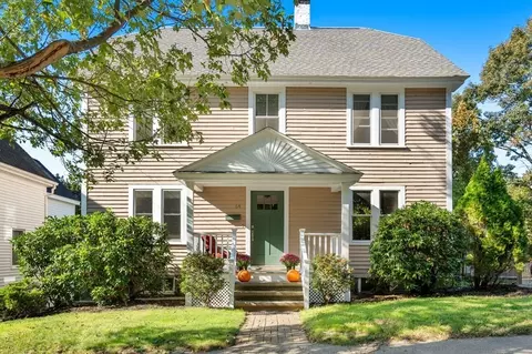 64 Morton St, Andover, MA 01810