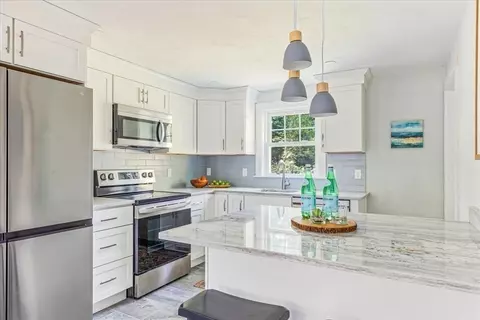 35 Olney Rd, Bourne, MA 02532 photo 7