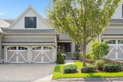 53 S Cottage Rd #113, Belmont, MA 02478