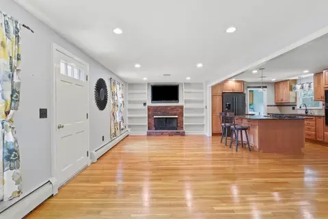 6 Maclean Dr, Framingham, MA 01701 photo 6