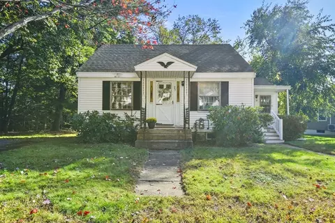 25 Almount Rd, Fitchburg, MA 01420