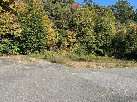 1110-1112 Park St, Palmer, MA 01069