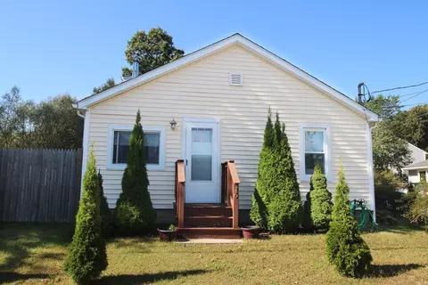 16 Bertino St, Onset, MA 02558