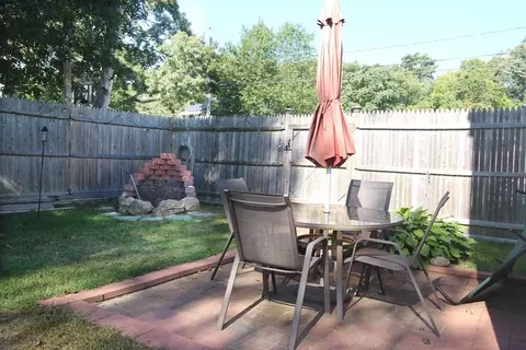 16 Bertino St, Onset, MA 02558 photo 5