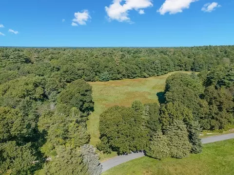 28 Towhee Rd, Wareham, MA 02571 photo 9