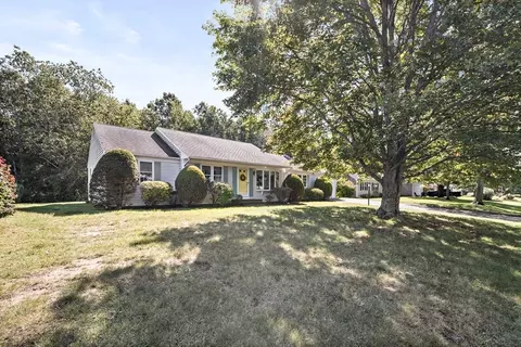 111 Seth Parker Rd, Barnstable, MA 02632 photo 2