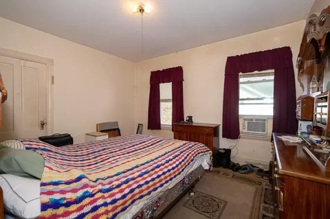 23 Whitcomb St, Webster, MA 01570 photo 7