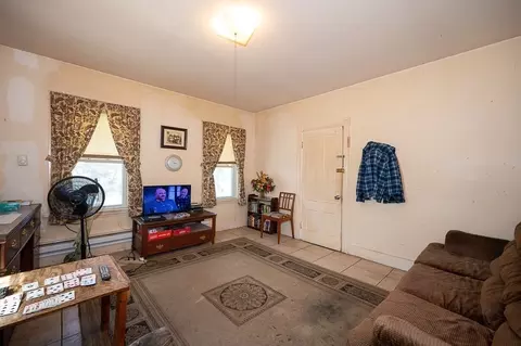 23 Whitcomb St, Webster, MA 01570 photo 6