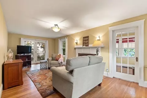 19 Baker Ave, Beverly, MA 01915 photo 6