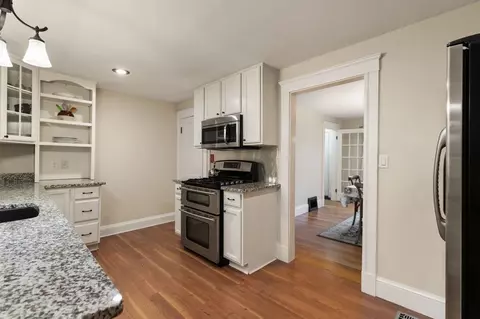 19 Baker Ave, Beverly, MA 01915 photo 12