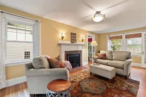 19 Baker Ave, Beverly, MA 01915 photo 3