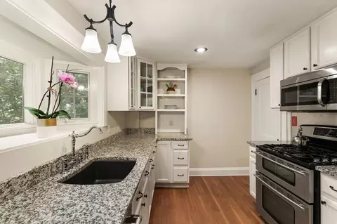 19 Baker Ave, Beverly, MA 01915 photo 11