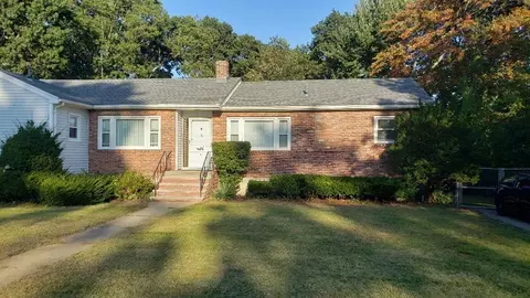 8 Michael Rd, Randolph, MA 02368