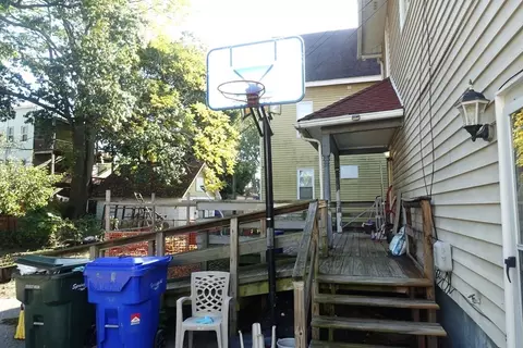 103 Euclid Ave, Springfield, MA 01108 photo 24