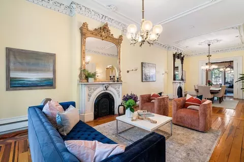 449 Shawmut Ave #1, Boston, MA 02118
