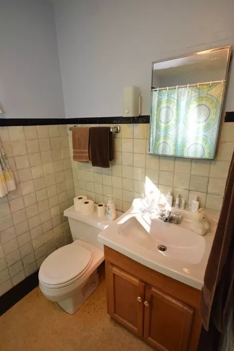 431 Pine St, Amherst, MA 01002 photo 26