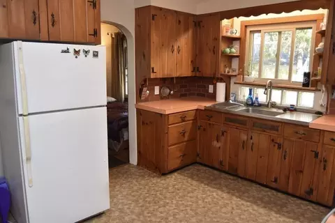 431 Pine St, Amherst, MA 01002 photo 19