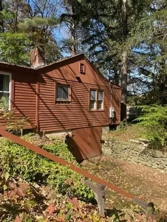 431 Pine St, Amherst, MA 01002 photo 40