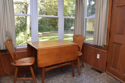 431 Pine St, Amherst, MA 01002 photo 17