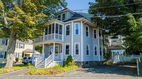 45-47 Blossom St, Haverhill, MA 01835