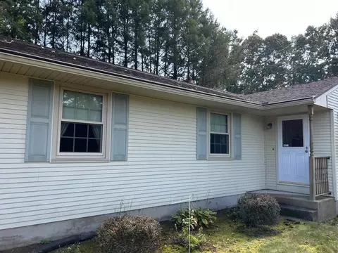 21 Balboa Dr, Springfield, MA 01119 photo 5